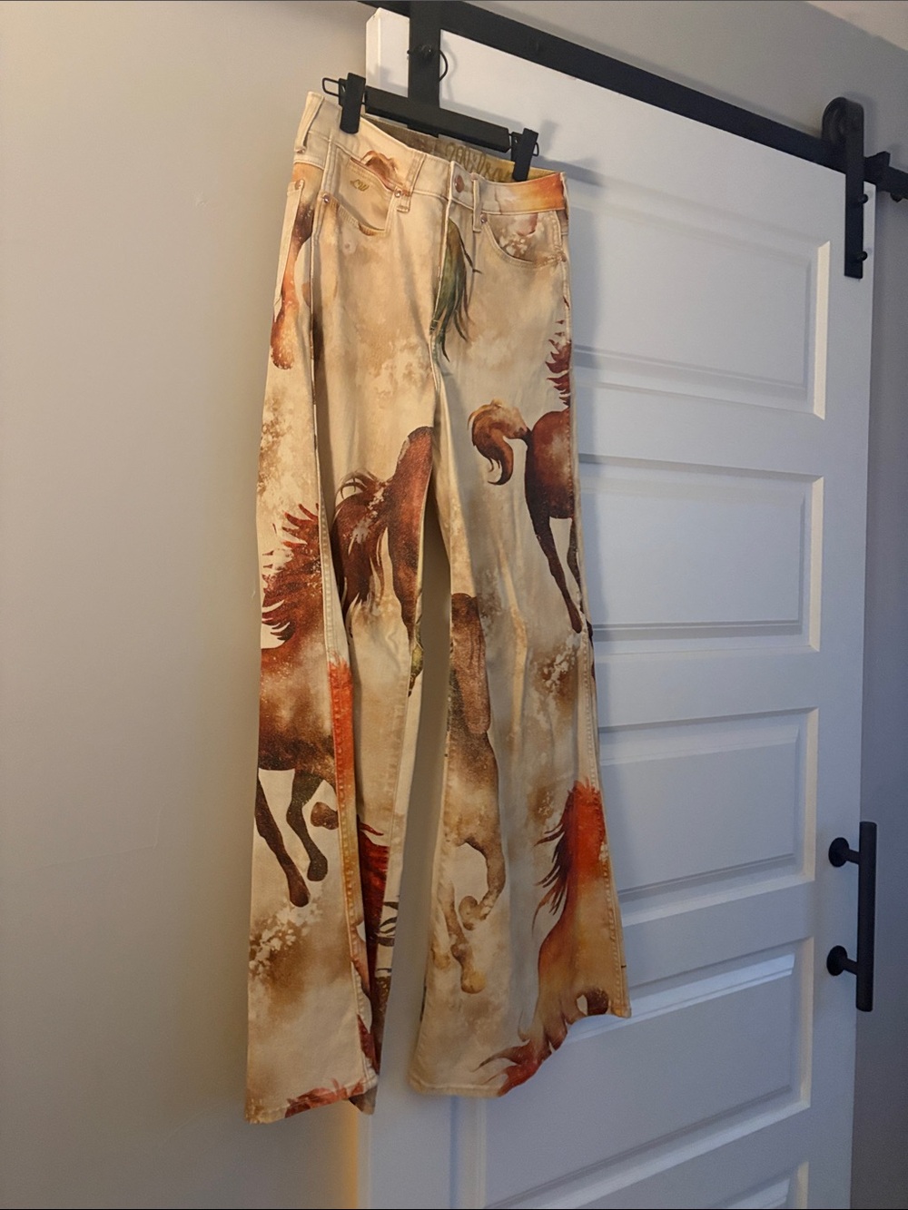 Wrangler Beige Wide-Leg Jeans with Horse Print